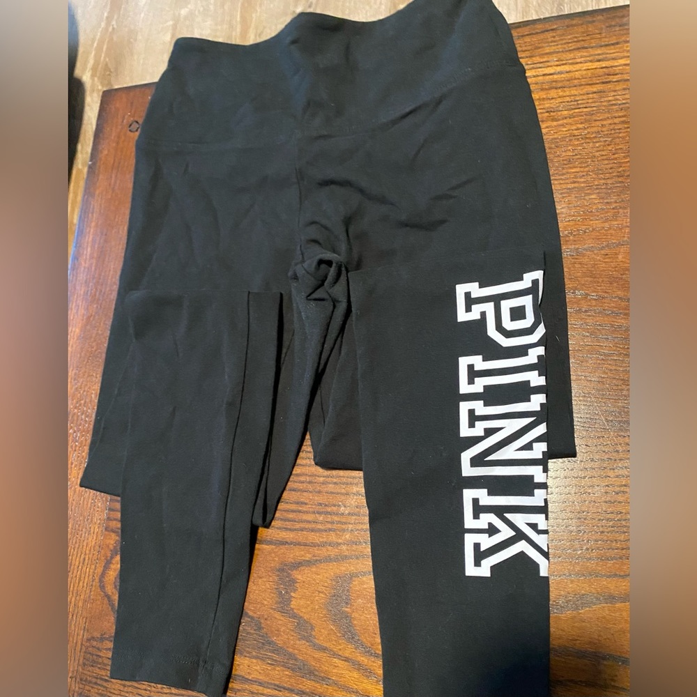Worn once, PINK classic black leggings. Size S - Picture 2 of 2